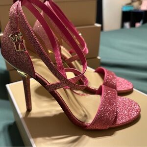 New In Box Michael Kors Astrid Sandal Heels
